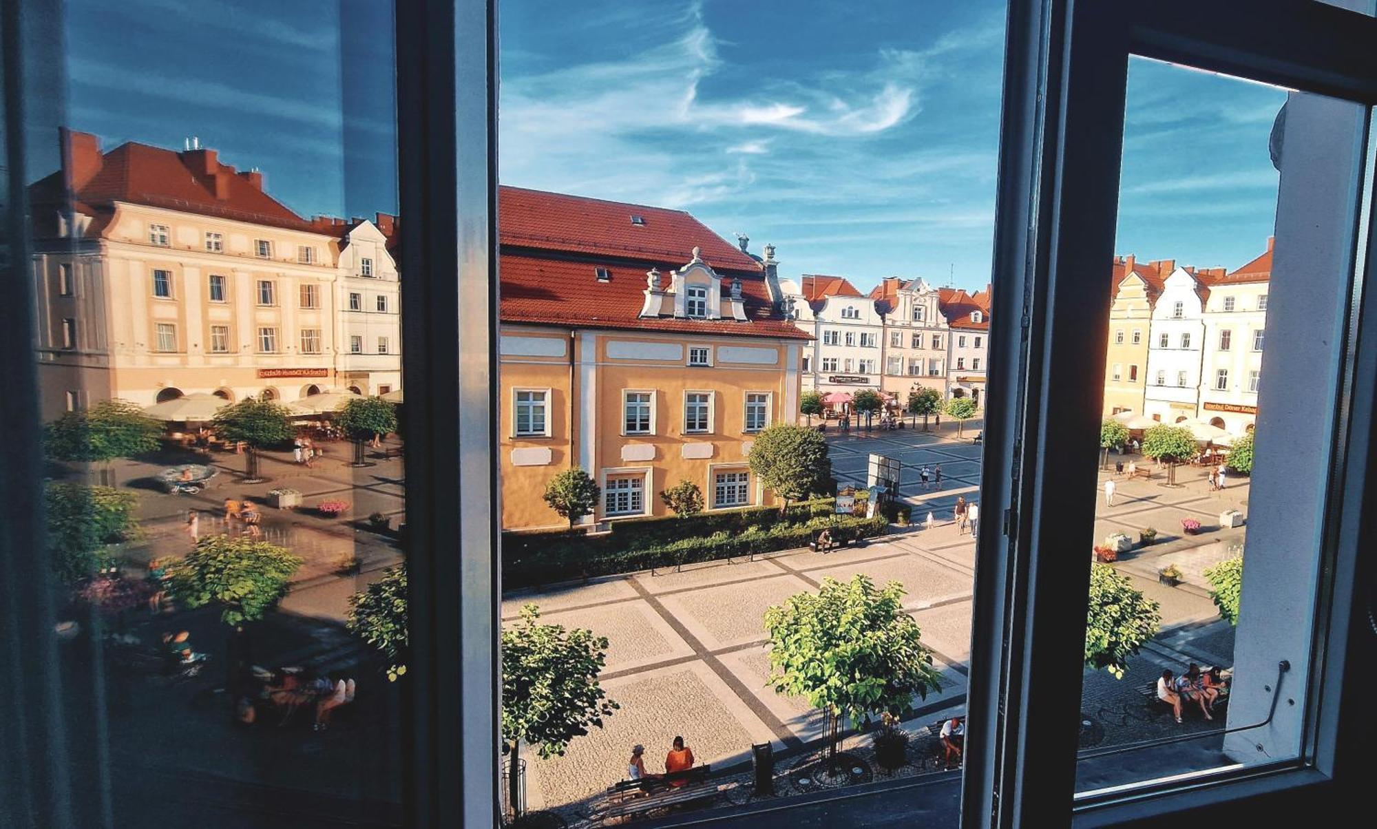 Apartamenty Przy Ratuszu Boleslawiec  Εξωτερικό φωτογραφία